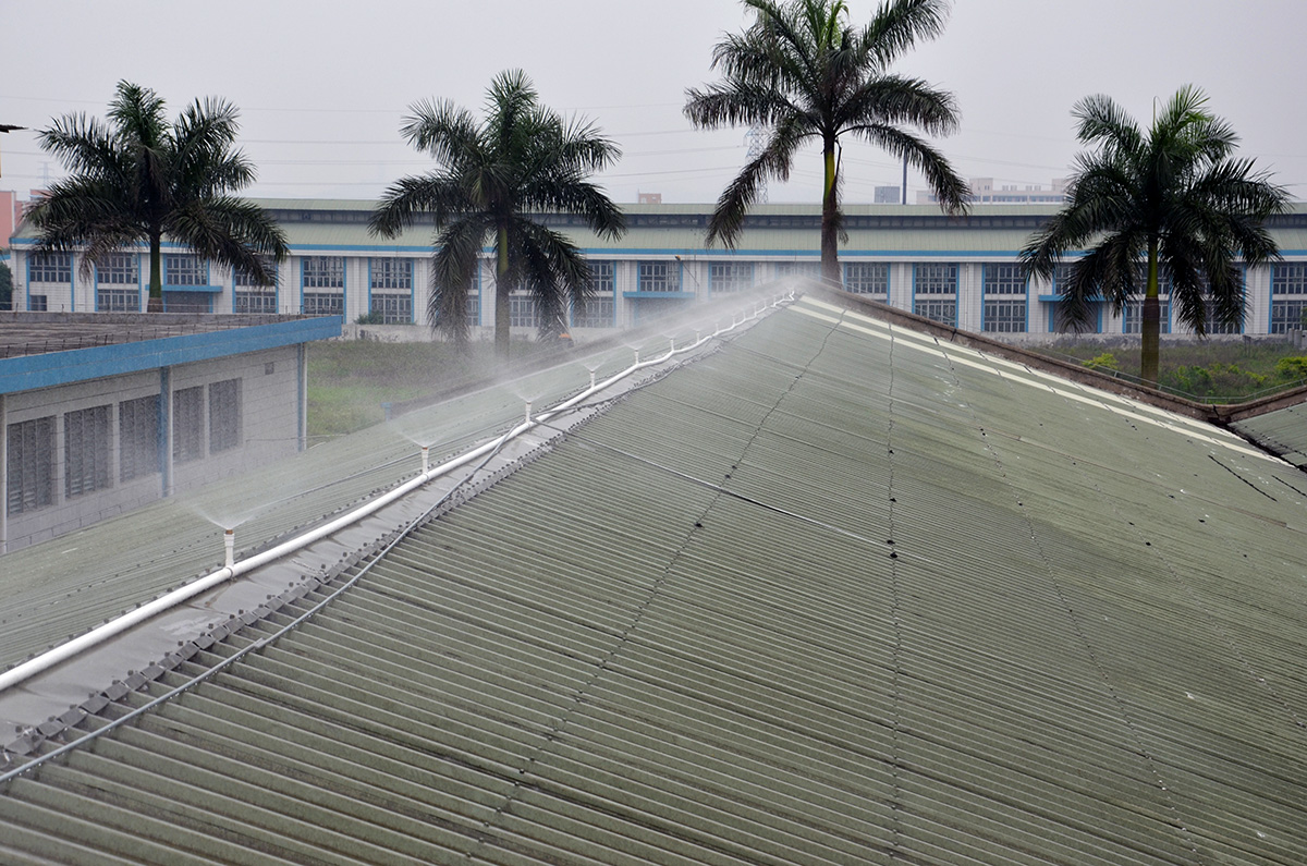 夏季高溫,塑膠廠房如何解決降溫通風?(圖1) 照片-044.jpg